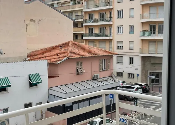 Apartment Large For 4 People